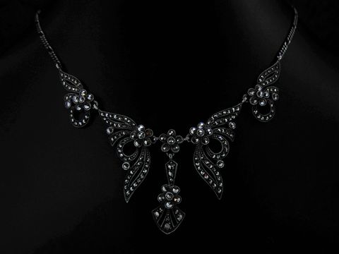 Designerschmuck Silber Collier Kette funkelnd mit Markasit geschwärzt 45 cm von Juwelier Harnisch im Vintage Stil, elegant und glanzvoll mit filigranen Details.