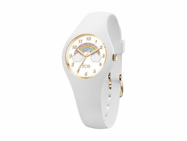 Eine weiße Ice-Watch ICE fantasia Rainbow white in der Größe Extra small mit einem bunten Zifferblatt, auf dem ein Regenbogen und Wolken abgebildet sind.