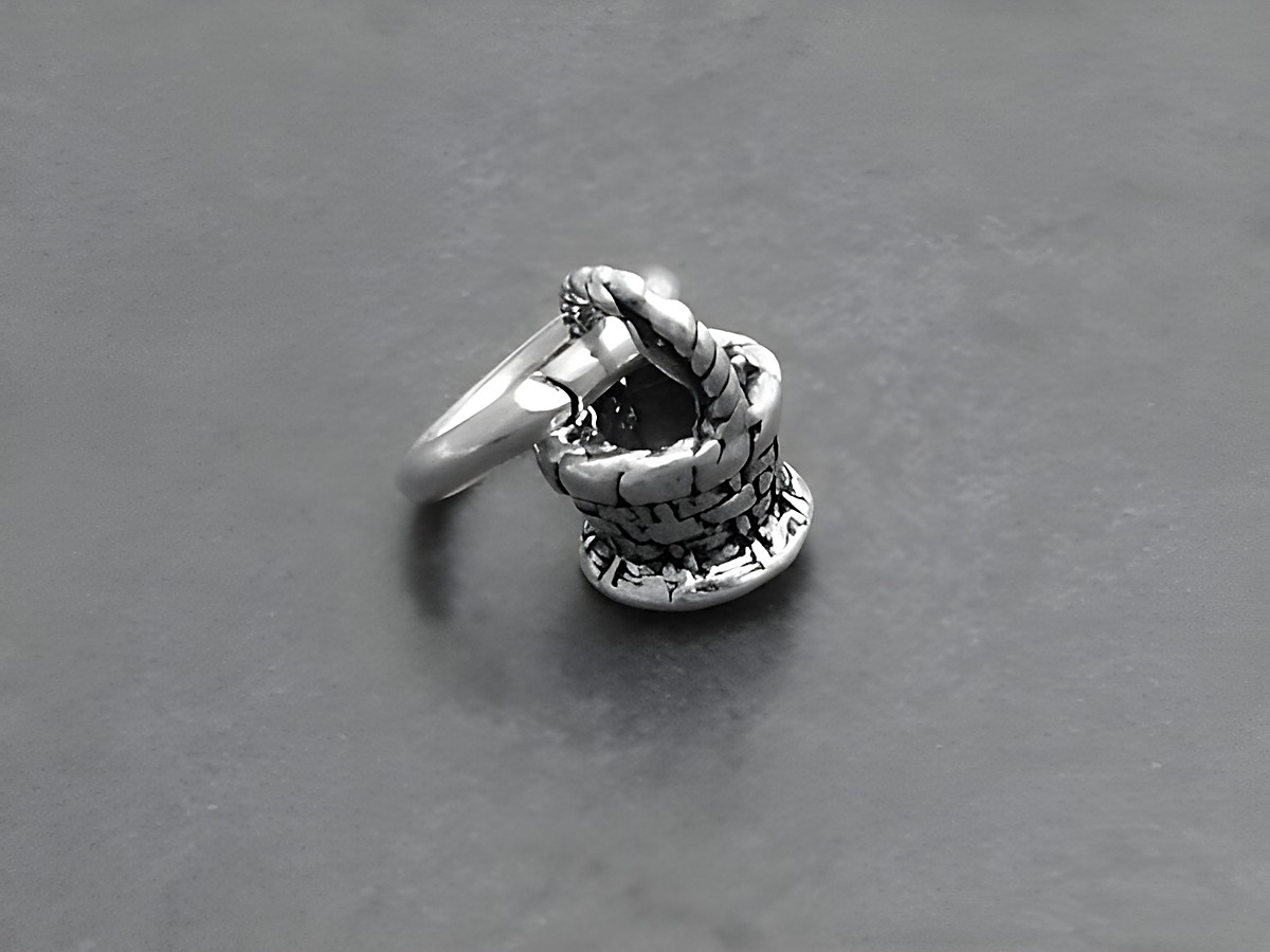 Kleiner Korb -KÖRBCHEN- 925 Sterling Silber Anhänger von Juwelier Harnisch, filigran gearbeitet mit liebevollen Details, vielseitig einsetzbar, perfekt für persönlichen Schmuck oder Geschenke.