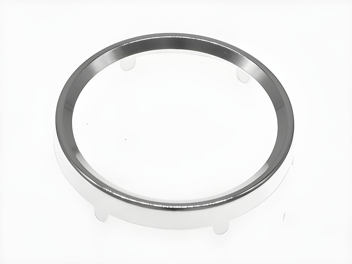 Ein schlichter Münzfassung Rohling aus echtem Silber mit einem Durchmesser von 23,9 mm, geeignet für Münzen bis 2,5 cm, hergestellt von Juwelier Harnisch.