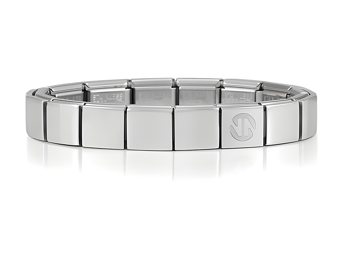 Edelstahlarmband von Nomination Ikons Classic Base mit 16 Elementen, schlichtes und modernes Design, hohe Verarbeitungsqualität und glänzende Oberfläche. Geeignet für lässige und elegante Anlässe.