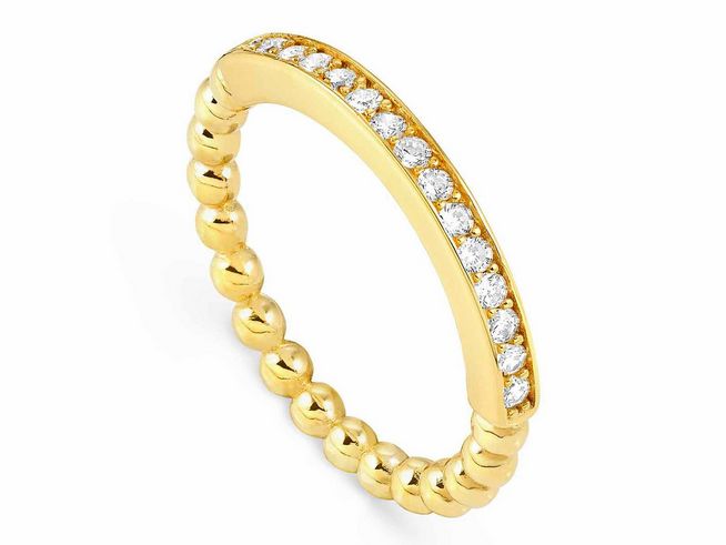 Ring aus Sterling Silber mit Goldauflage von Nomination, Modell LoveCloud, Größe 15, mit funkelnden Zirkonia-Steinen auf der Oberseite und einer geschmackvollen, perlenförmigen Struktur.