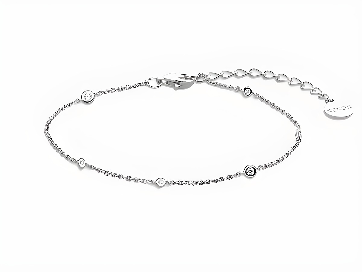 Xenox Sterling Silber Armband XS3831 in ZARGE SILBER, 15-18,5 cm, zarte Karreekette mit kleinen, funkelnden Details und einem praktischen Verschluss, ideal für jeden Anlass.