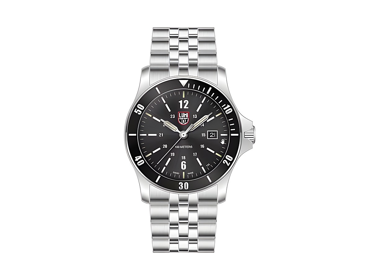 Die Luminox Uhr XS.0911 SEA Sport Timer hat ein schwarzes Ziffernblatt mit leuchtenden Indizes, eine robuste Edelstahlarmband und eine Wasserdichtigkeit bis 100 Meter.