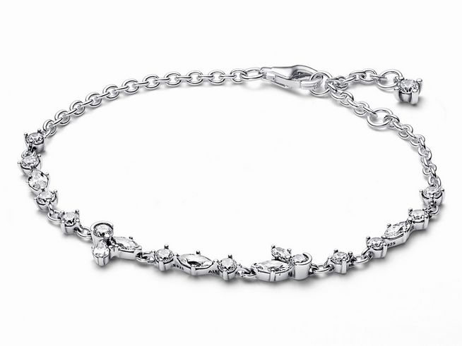 Funkelndes Herbarium Cluster Kettenarmband von Pandora aus Sterling Silber, 20 cm lang, mit glänzenden Elementen und elegantem Design, ideal für stilvolle Anlässe.