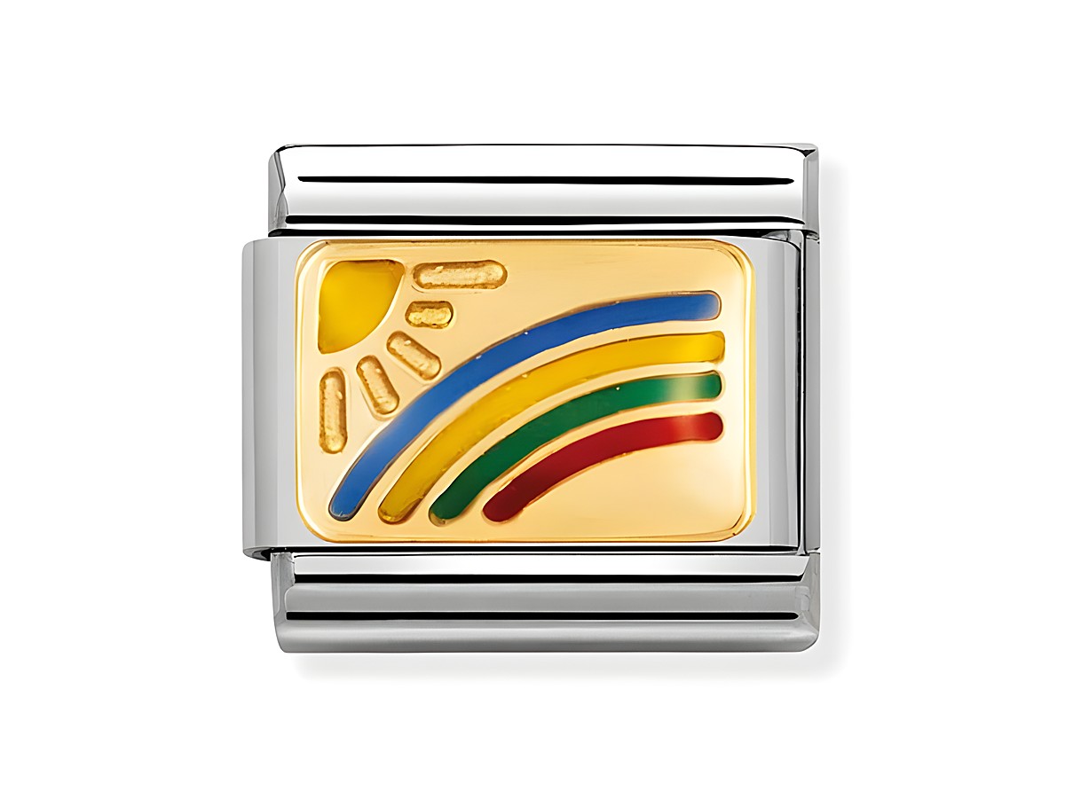 Ein goldfarbener Charm mit einem bunten Regenbogen und der Sonne auf einem silbernen Hintergrund, hergestellt von Nomination, Modell Peace & Love, Art.Nr. Classic 030263 08.