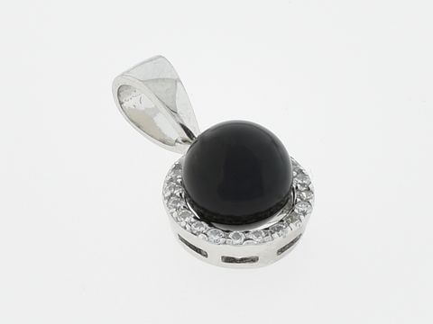 301397-0 Silber Anhänger rund aus edlem Silber mit einem zentralen Onyx und klaren Zirkonia, Hersteller Juwelier Harnisch, ideal für elegante Schmuckstücke.