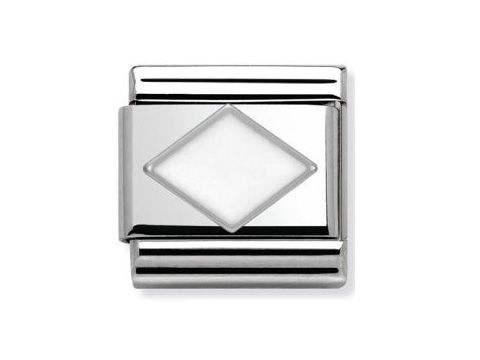 Classic Weisse Raute von Nomination zeigt eine silberne Anhängerschließe mit einer eleganten, diagonal angeordneten, weißen Raute in der Mitte und geriffeltem Design an den Seiten.