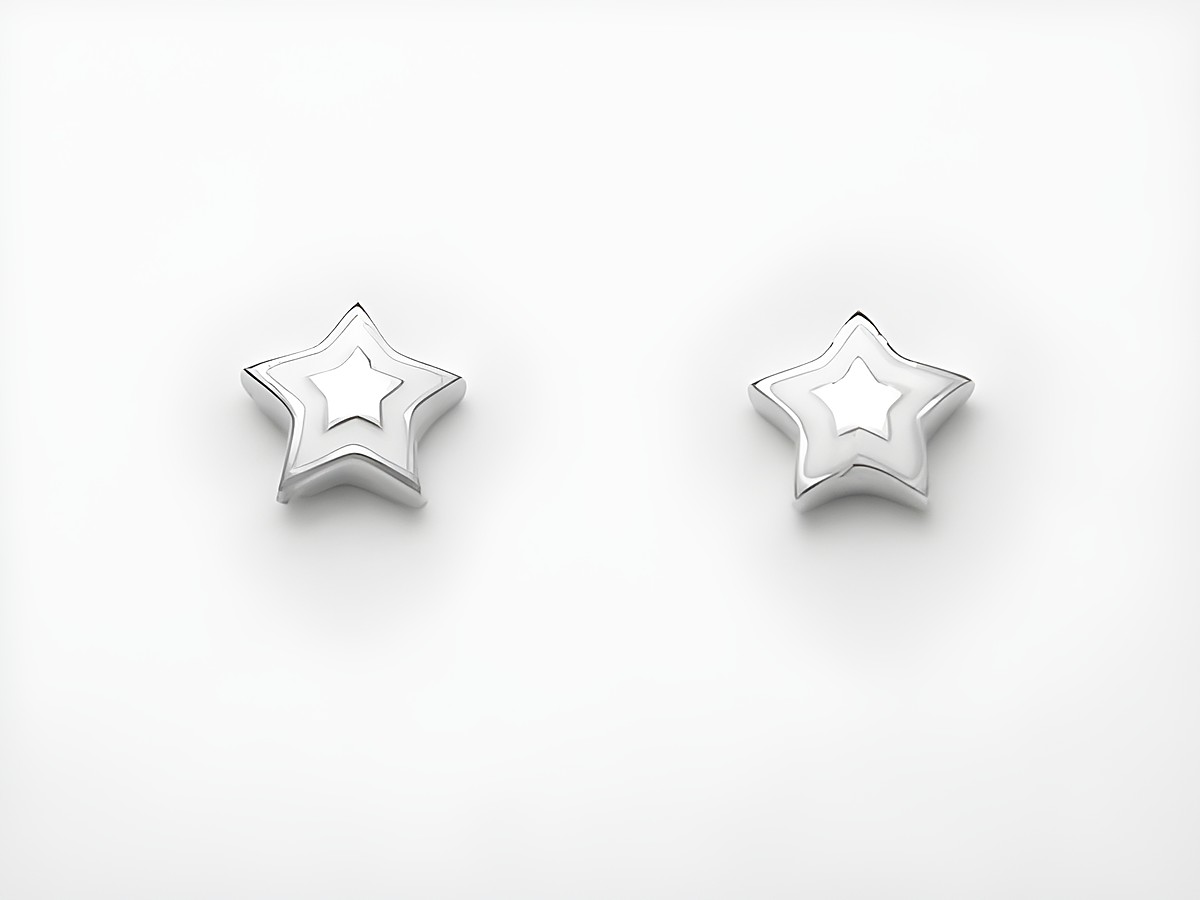 Silber Ohrringe in Sternform aus Sterling Silber mit niedlichem weißen Lack und Zirkonia, hergestellt von Juwelier Harnisch. Perfect für einen charmanten Look.