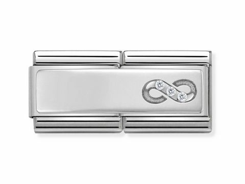 433073114-0 Der Zirkonia Charm von Nomination zeigt ein elegantes Design in klassischem Silber mit einem Infinity-Symbol und funkelnden Zirkonia-Steinen, ideal für stilvolle Armbänder.