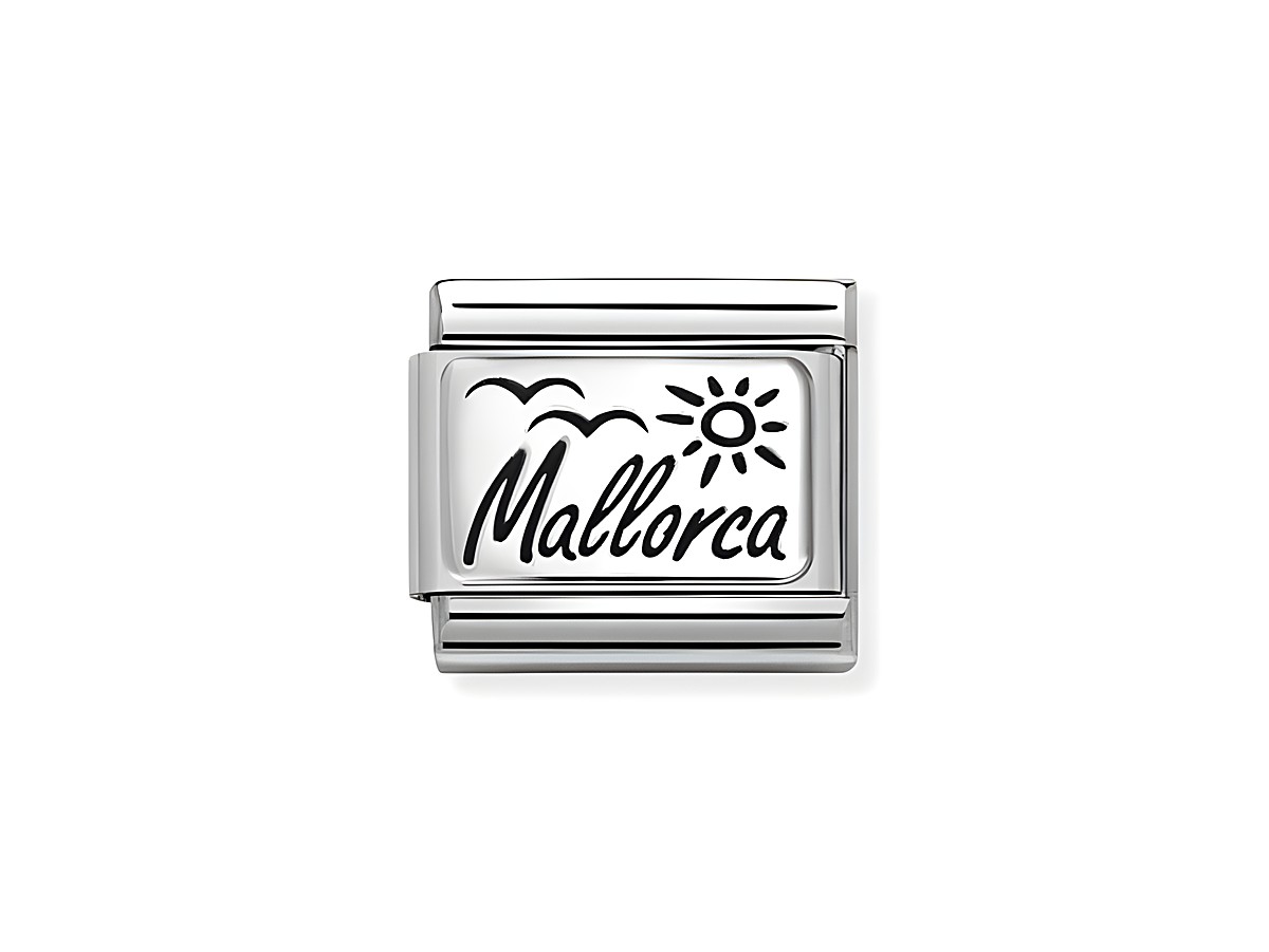 Silbernes und edelstahlfarbenes Armbandglied von Nomination mit dem Aufdruck Mallorca, umgeben von einem Sonnenmotiv und Vögeln, perfekt für Strandliebhaber.
