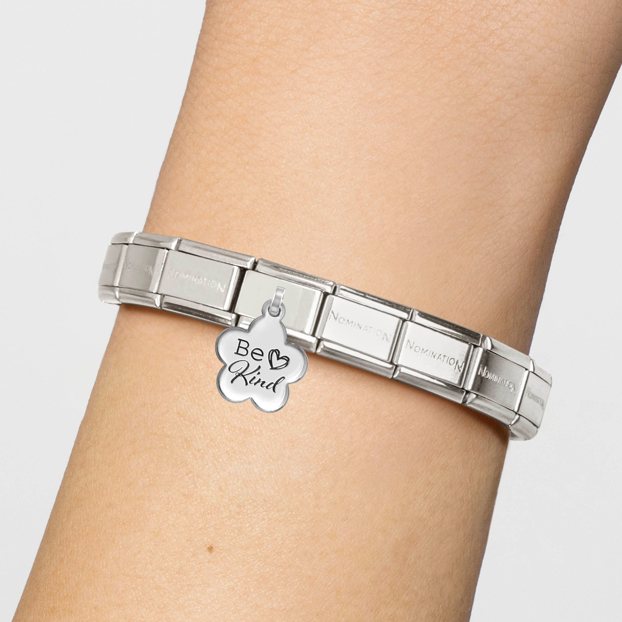 Nomination CLASSIC Element - Charm - Anhänger aus Sterling Silber Gravur - BE KIND auf Blume – Ansicht 2