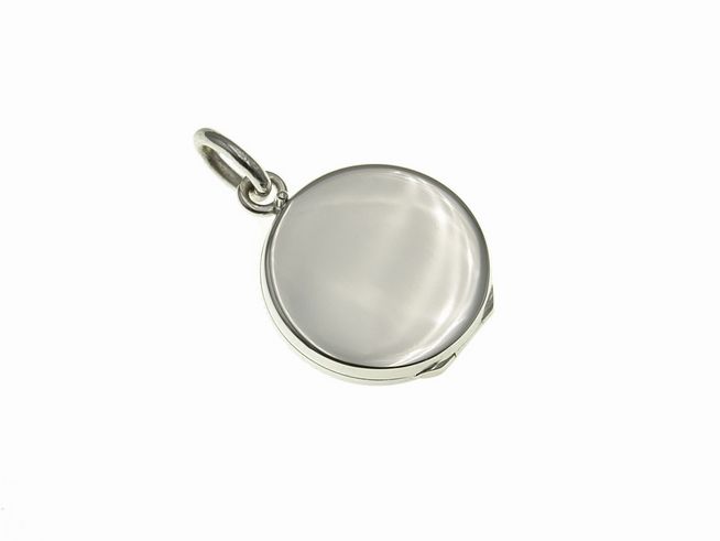 47324-0 Rund Weißgold Medaillon reizend mattiert und poliert aus 585 Weißgold, Hersteller Juwelier Harnisch, ovales Design für persönliche Gravuren oder Erinnerungen.