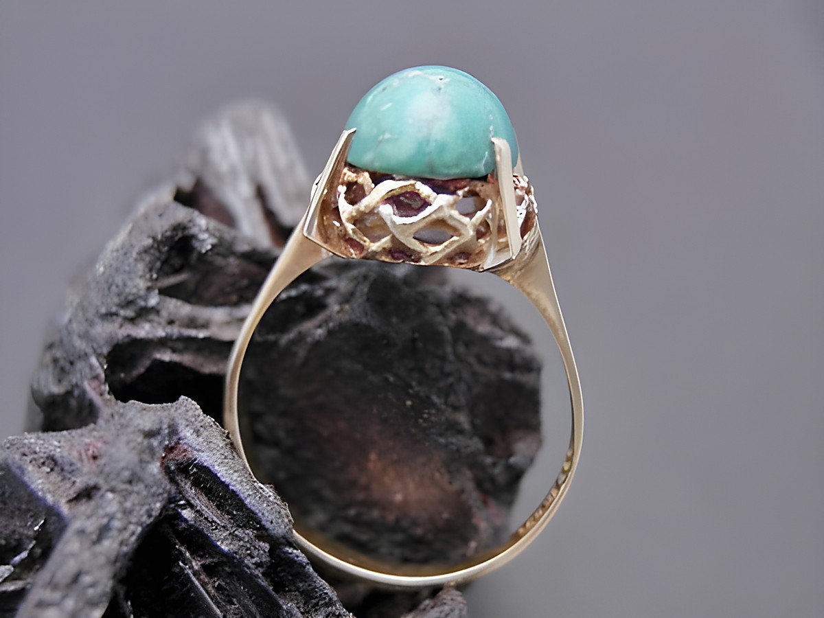 Goldring nostalgisch Größe 54,5 mit Türkis und Gold 585, hergestellt von Juwelier Harnisch, geeignet bis Größe 56/18, edle Verarbeitung und zeitloses Design. – Ansicht 2