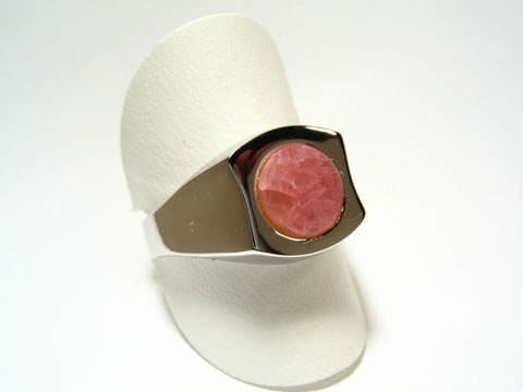 Silber Ring rhodiniert mit runder Rhodochrosit in rosa, Hersteller Juwelier Harnisch, verstellbarer Ring für einen optimalen Tragekomfort.