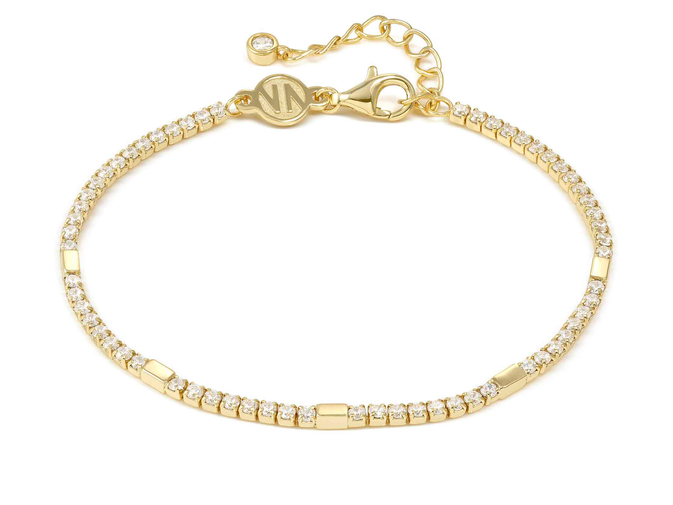 Elegantes Armband aus vergoldetem Sterling Silber mit funkelnden Zirkoniasteinen, verstellbar von 16,5 bis 19,5 cm, ideal für modische Akzente, Hersteller Pandora, Neuheit.