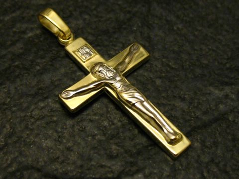 Goldkreuz Jesuskreuz bicolor Gold 333 mit detailreicher Darstellung von Jesus, hergestellt vom Juwelier Harnisch, ideal als Glaubenssymbol und Schmuckstück.