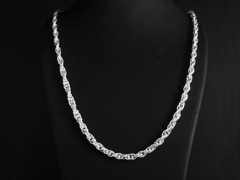 Lange Kette XXL versilbert aus hochwertigen Materialien mit einer Kordelstruktur von 4,9 x 4,9 mm und einer Gesamtlänge von 90 cm, ideal für jeden Anlass, Hersteller Juwelier Harnisch.
