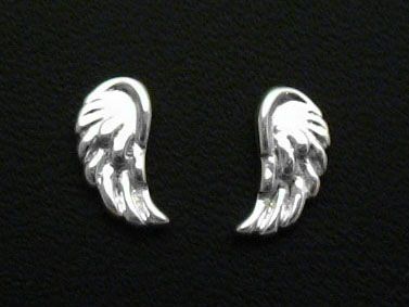 Ohrstecker in Form von Flügeln aus 925 Sterling Silber, ohne Stein, gefertigt vom Juwelier Harnisch, elegante und symbolhafte Accessoires für jeden Anlass.