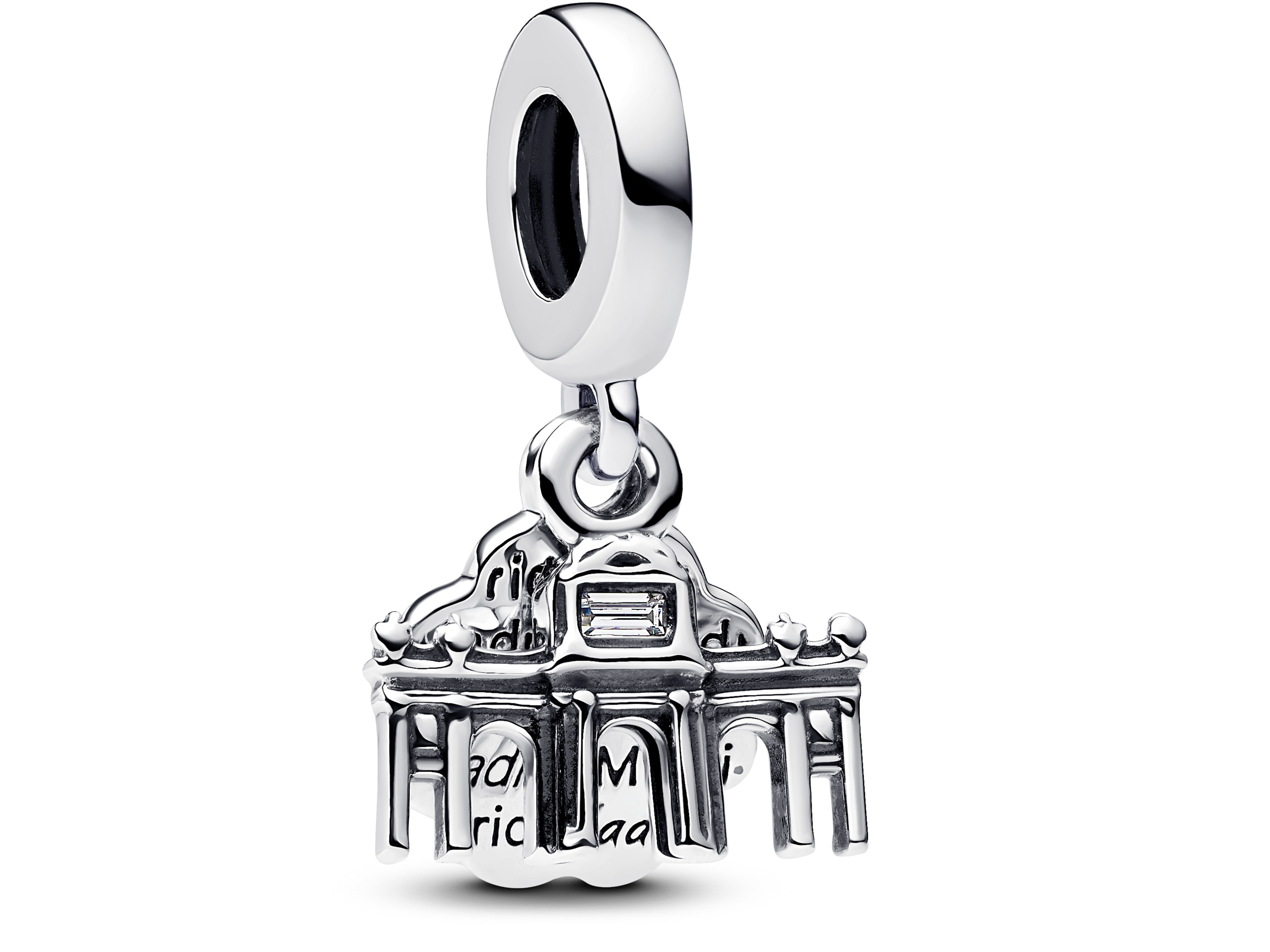 Doppelter Charm aus Sterling Silber mit der Abbildung der Puerta de Alcala, verziert mit einem klaren Stein und Schriftzügen, ideal für Schmuckliebhaber und Madrid-Fans.