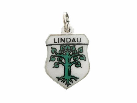 Silberanhänger mit dem Stadtwappen von Lindau, der ein grüner Baum auf weißem Grund zeigt, gefertigt von Juwelier Harnisch aus Schleswig-Holstein.