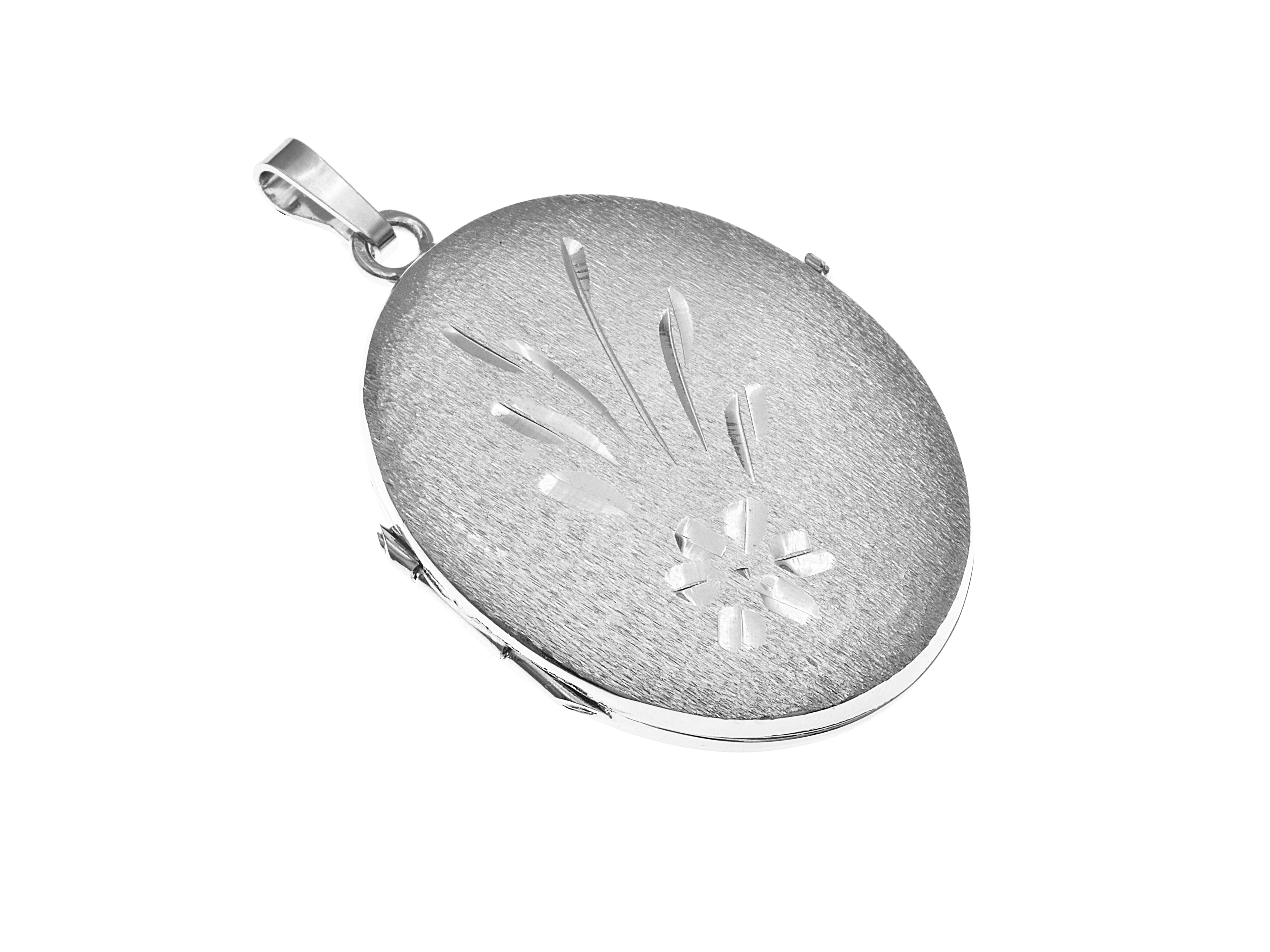 Medaillon Anhänger Floral aus 925 Silber, teilmattiert, ovaler Form, mit gravierten floralen Motiven, Hersteller Juwelier Harnisch, elegantes Schmuckstück für besondere Anlässe.