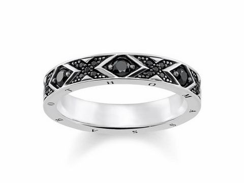 Ring von Thomas Sabo mit asiatischen Ornamenten, verziert mit schwarzen Steinen, Größe 54, elegantes Design aus hochwertigem Material, ideal für jeden Anlass.