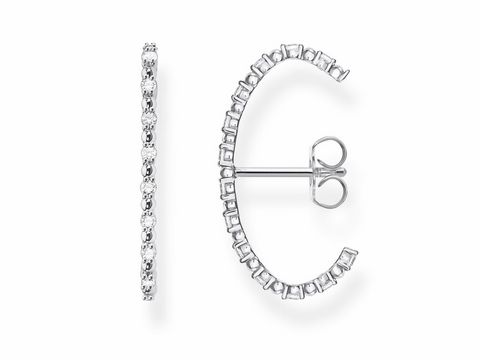 Ohrstecker aus Silber mit klarem Zirkonia, designiert in eleganter Form. Teil der Thomas Sabo Charming Collection H2155-051-14, ein funkelndes Accessoire für jeden Anlass.