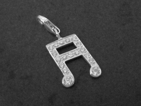Charms Anhänger in Form einer Note aus Sterling Silber mit Zirkonia, Hersteller Juwelier Harnisch, ideal für Musikliebhaber.