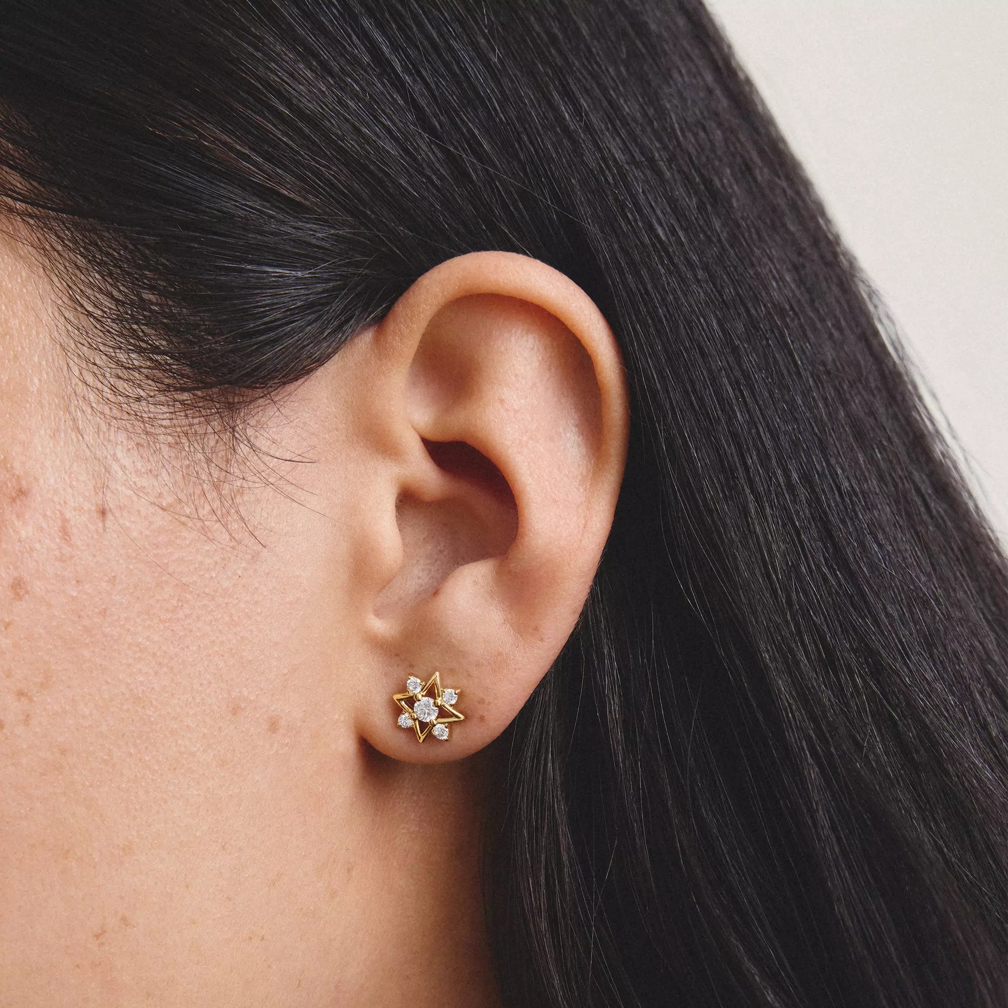 Thomas Sabo Midnight Sky - Ohrstecker Stern - 18k Gelbgold Vergoldung - Zirkonia – Ansicht 4