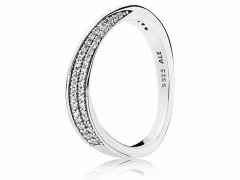 PANDORA - 197136CZ-52 - Elegant Waves - Elegante Welle - Ring - Gr. 52