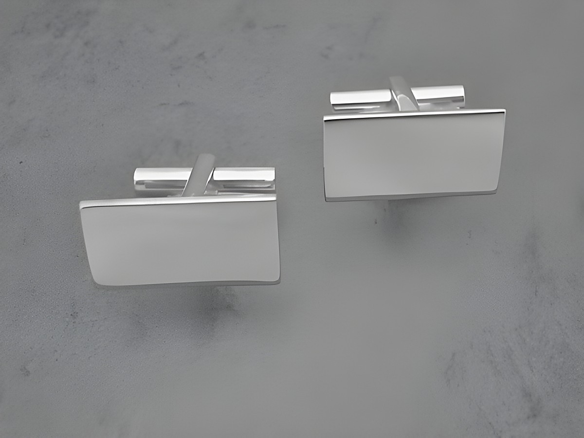 Manschettenköpfe Rechteckig in Silber, schlicht und elegant, vom Hersteller Juwelier Harnisch, ideal für Gravuren.
