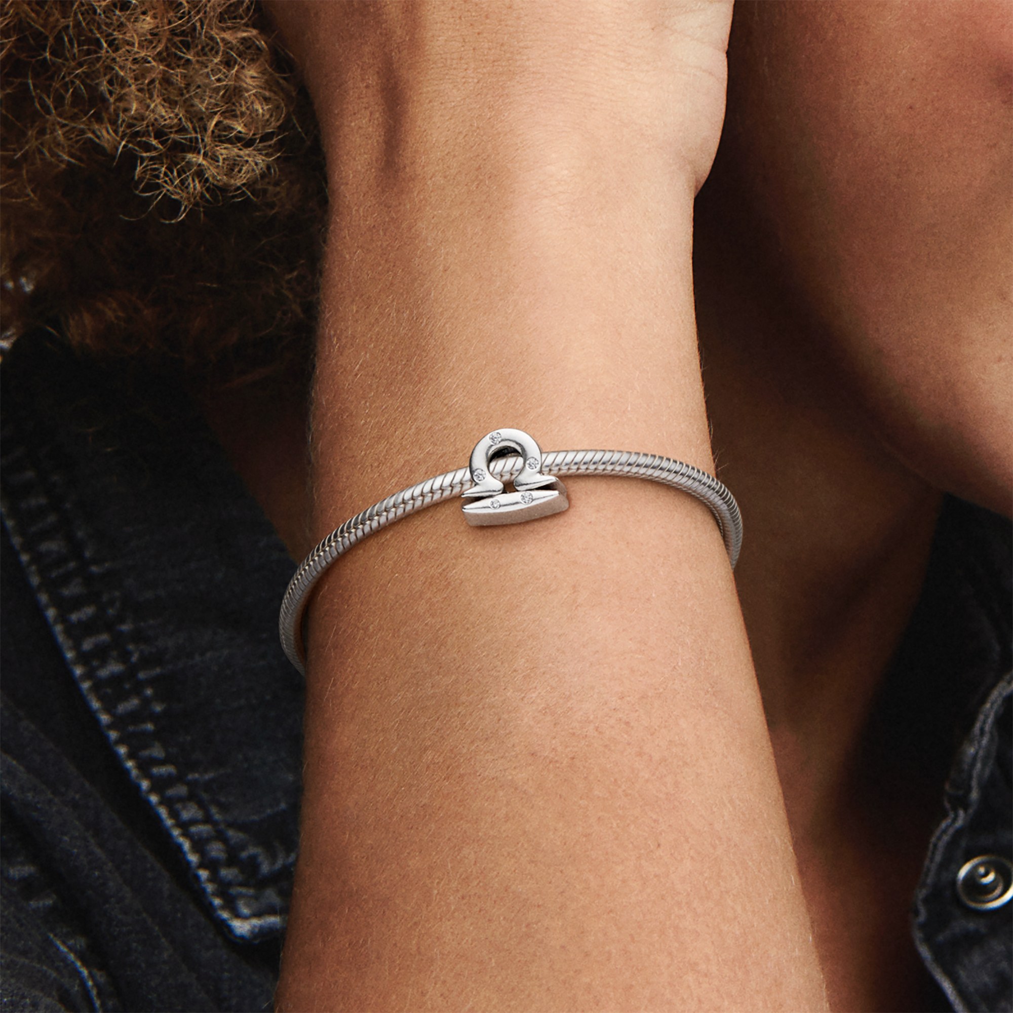 Pandora Sternzeichen - Libra - Waage Sterling Silber Charm + Zirkonia – Ansicht 2