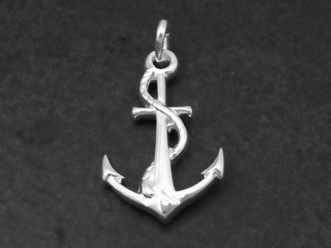 Silber Anhänger in Form eines Ankers, maritim und poliert, Hersteller Juwelier Harnisch, ideal für Seefahrtliebhaber.