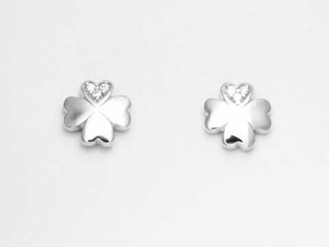 301056-0 Silber Ohrringe in Kleeblatt-Form aus Sterling Silber mit Zirkonia als Glücksbringer, Hersteller Juwelier Harnisch, elegant und zeitlos für jeden Anlass.