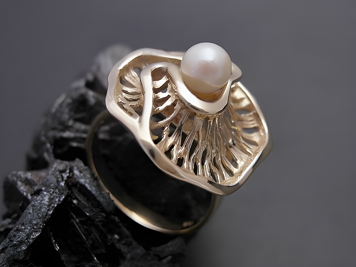 Gold Perlen Ring einzigartig Größe 56,5 mit einer Zuchtperle von 5,4 mm gefertigt aus Gold 333 vom Hersteller Juwelier Harnisch bis Größe 58/18,5.