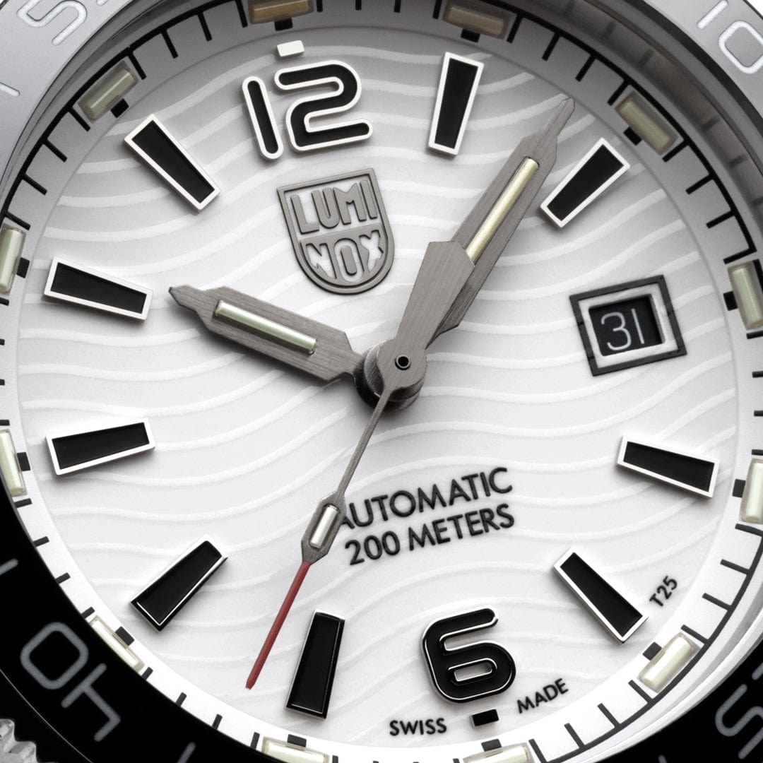 Luminox Uhr - PACIFIC DIVER AUTO HERITAGE 3100H - 42 mm – Ansicht 4