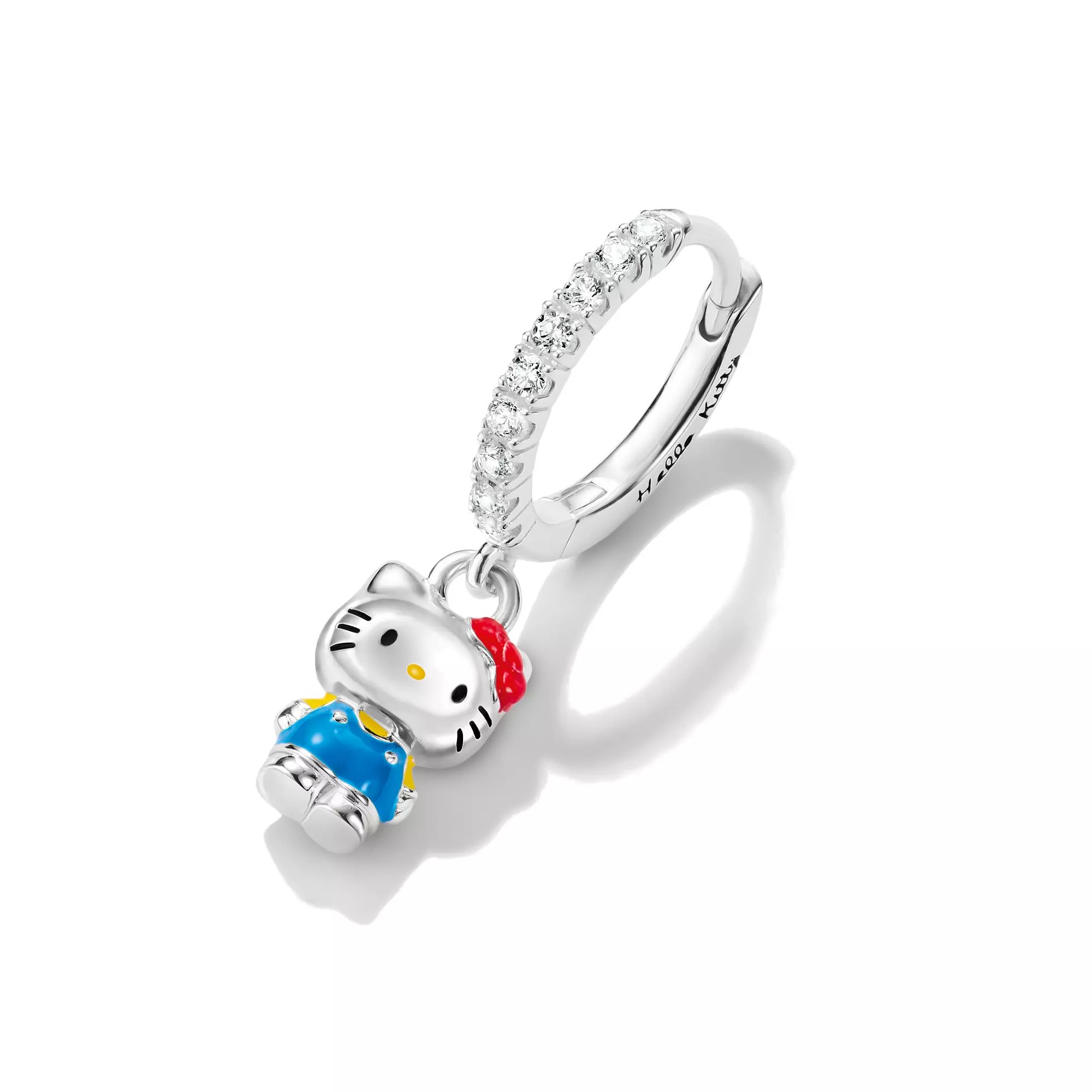 Thomas Sabo Hello Kitty Single-Creole mit weißem Zirkonia – blaue Latzhose – Ansicht 2