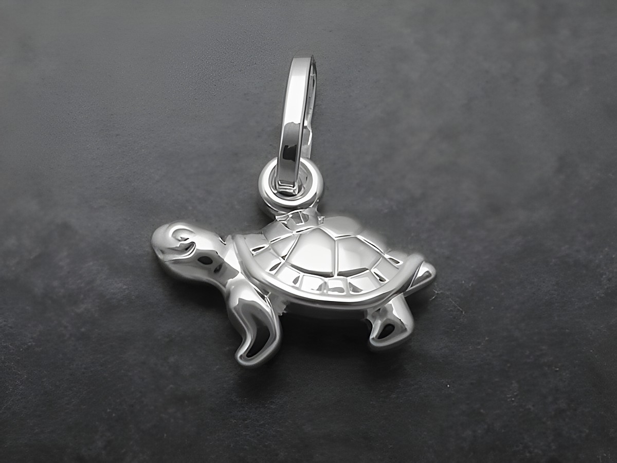 Silber Anhänger - süße Schildkröte - süße Geschenkidee, Hersteller: Juwelier Harnisch, Tiere. Der Anhänger zeigt eine detaillierte und ansprechende Schildkröte in hochwertigem Silber.
