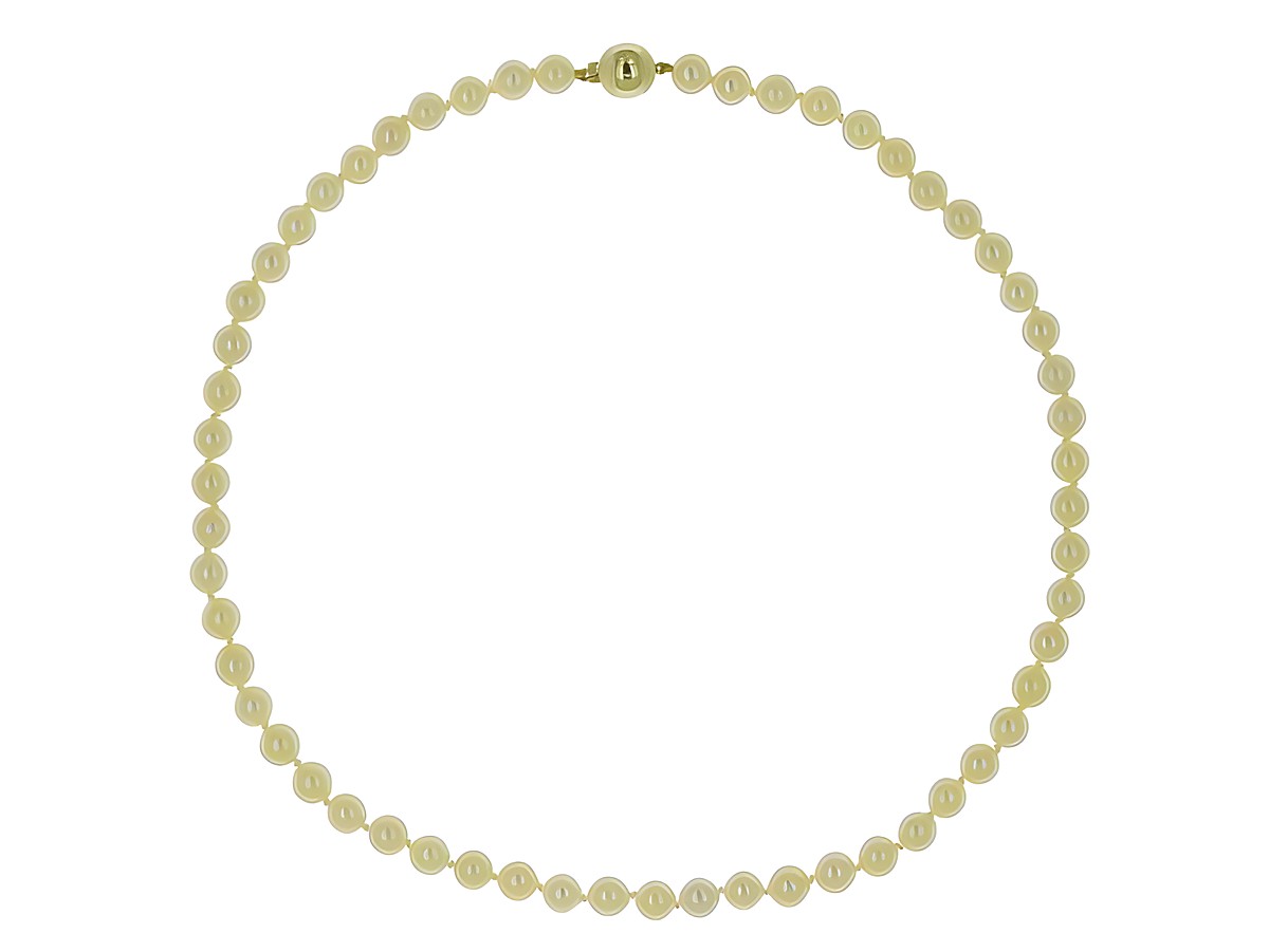 Perlenkette aus Zuchtperlen in der Größe 7-7,5 mm in Creme-Champagnerfarbe, Länge 47 cm, mit Goldverschluss 585, Hersteller Juwelier Harnisch, klassisches Design. – Ansicht 2