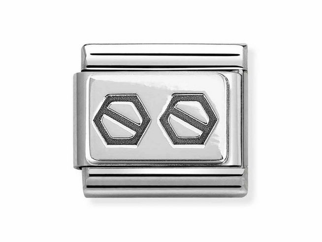 Zwei sechskantschrauben in schwarz auf einem silbernen Armbandglied aus sterling silber und edelstahl von Nomination. Elegant und modern im Design, ideal für Schmuckliebhaber.