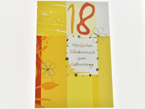 Gelbe Geburtstagskarte mit floralen Motiven und der Zahl 18 sowie dem Text Herzlichen Glückwunsch zum Geburtstag. Hersteller ist Juwelier Harnisch, ideal für den besonderen Anlass.