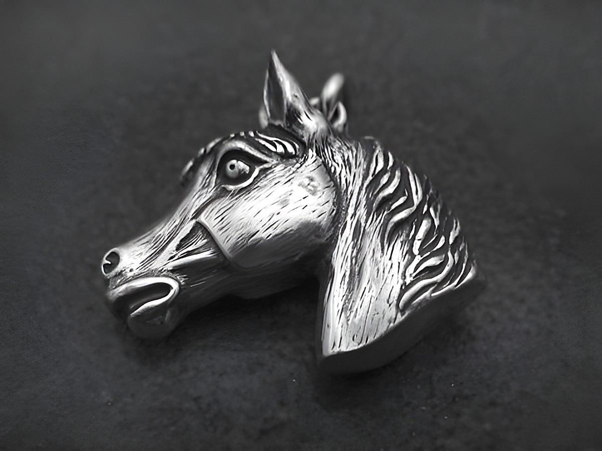 Pferdekopf -925 Silber Anhänger Reitsport 16,5 Gramm von Juwelier Harnisch, detailreiche Darstellung eines Pferdekopfes in elegantem Design, ideal für Tierliebhaber und Reitsportenthusiasten.