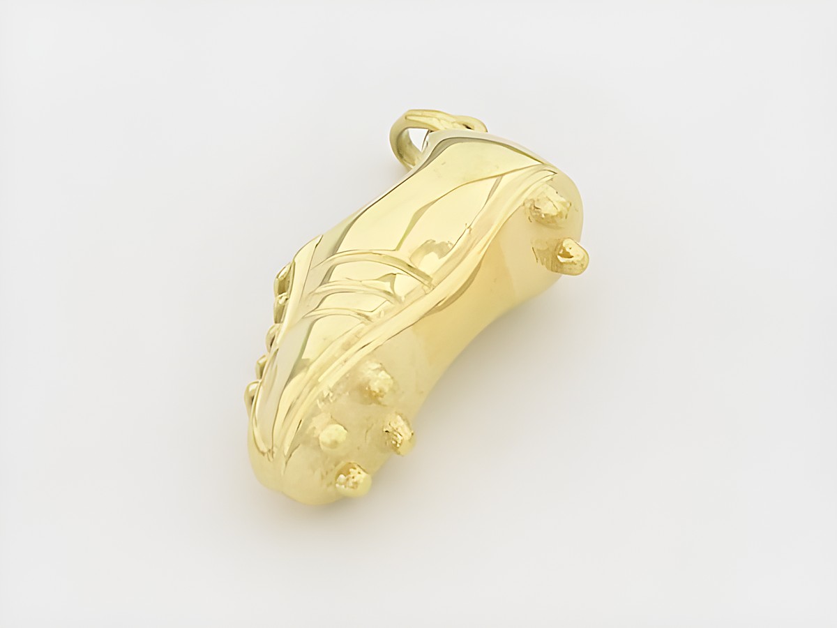 Fußball Schuh Gold Anhänger aus Gold 333, sportliches Design, hochwertig verarbeitet, Hersteller Juwelier Harnisch, ideal für Sportliebhaber und Fußballfans. – Ansicht 2