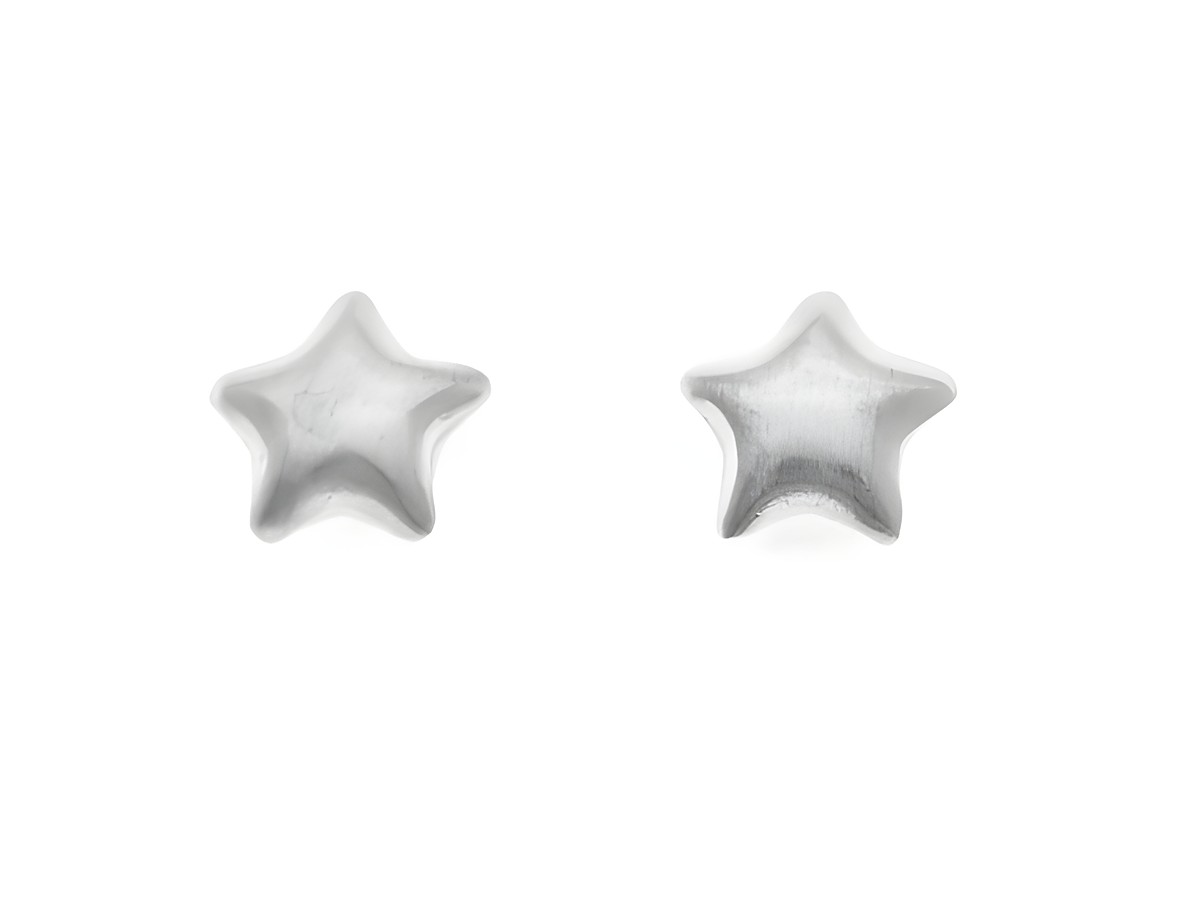 Ohrringe Stern in Silber 925, modern und zeitlos, von Hersteller Juwelier Harnisch, Ohrstecker ohne Stein, schlichtes Design für jeden Anlass.