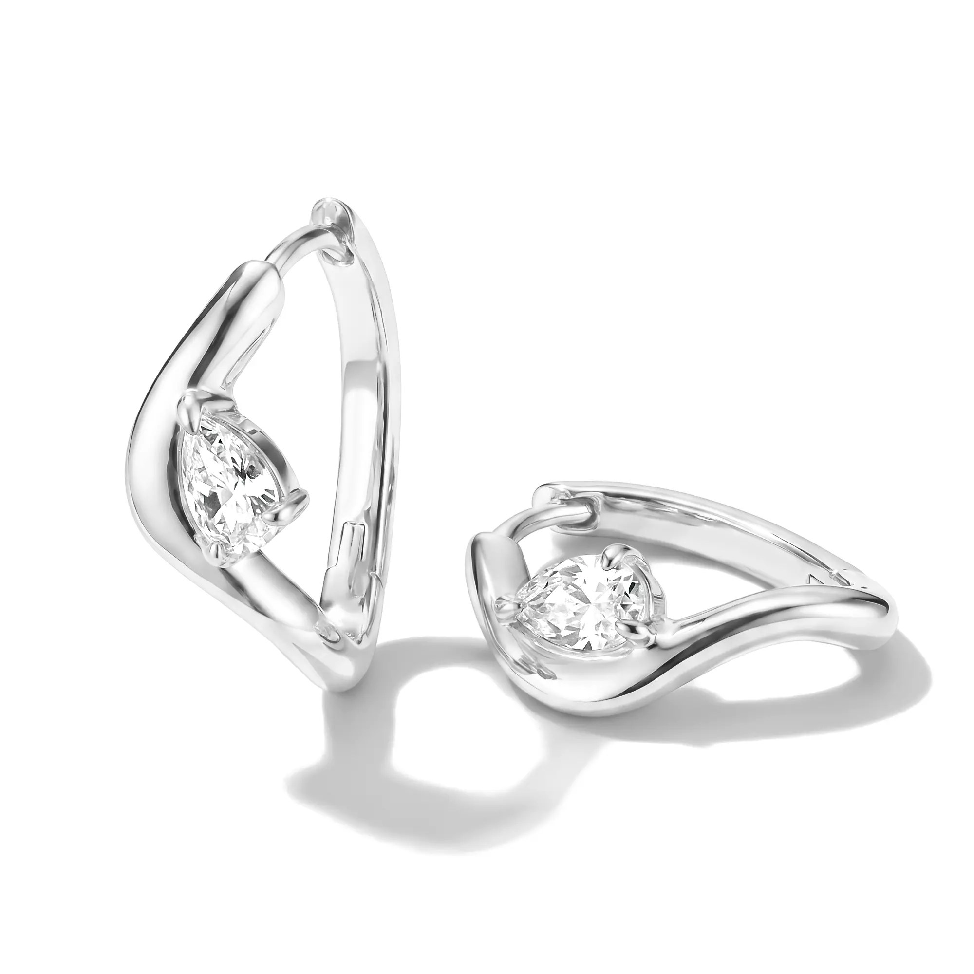 Thomas Sabo Creolen mit weißem Zirkonia in Tropfenform – Silber – Ansicht 2