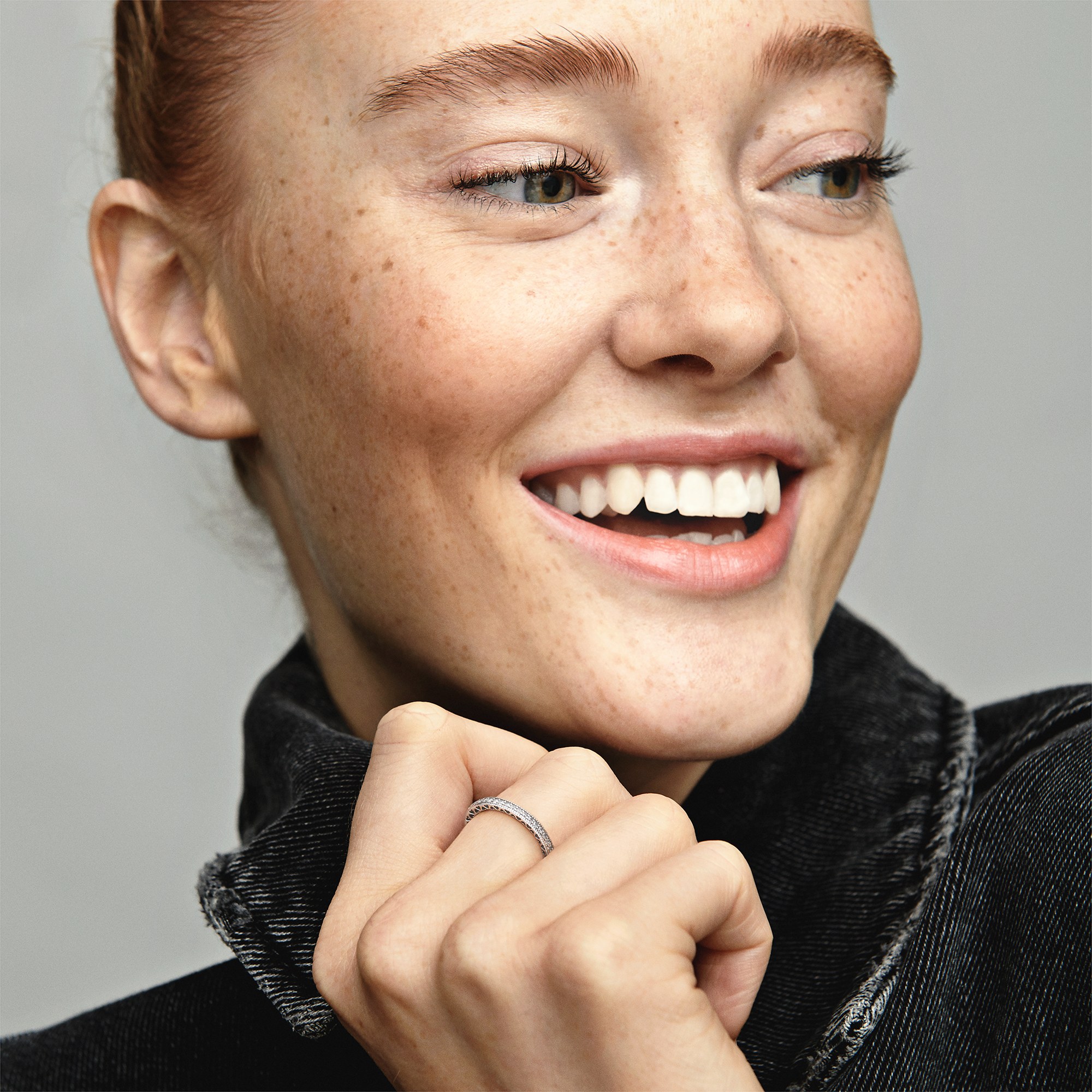 PANDORA Unendliche Herzen - Silber + Zirkonia klar - Ring – Ansicht 4