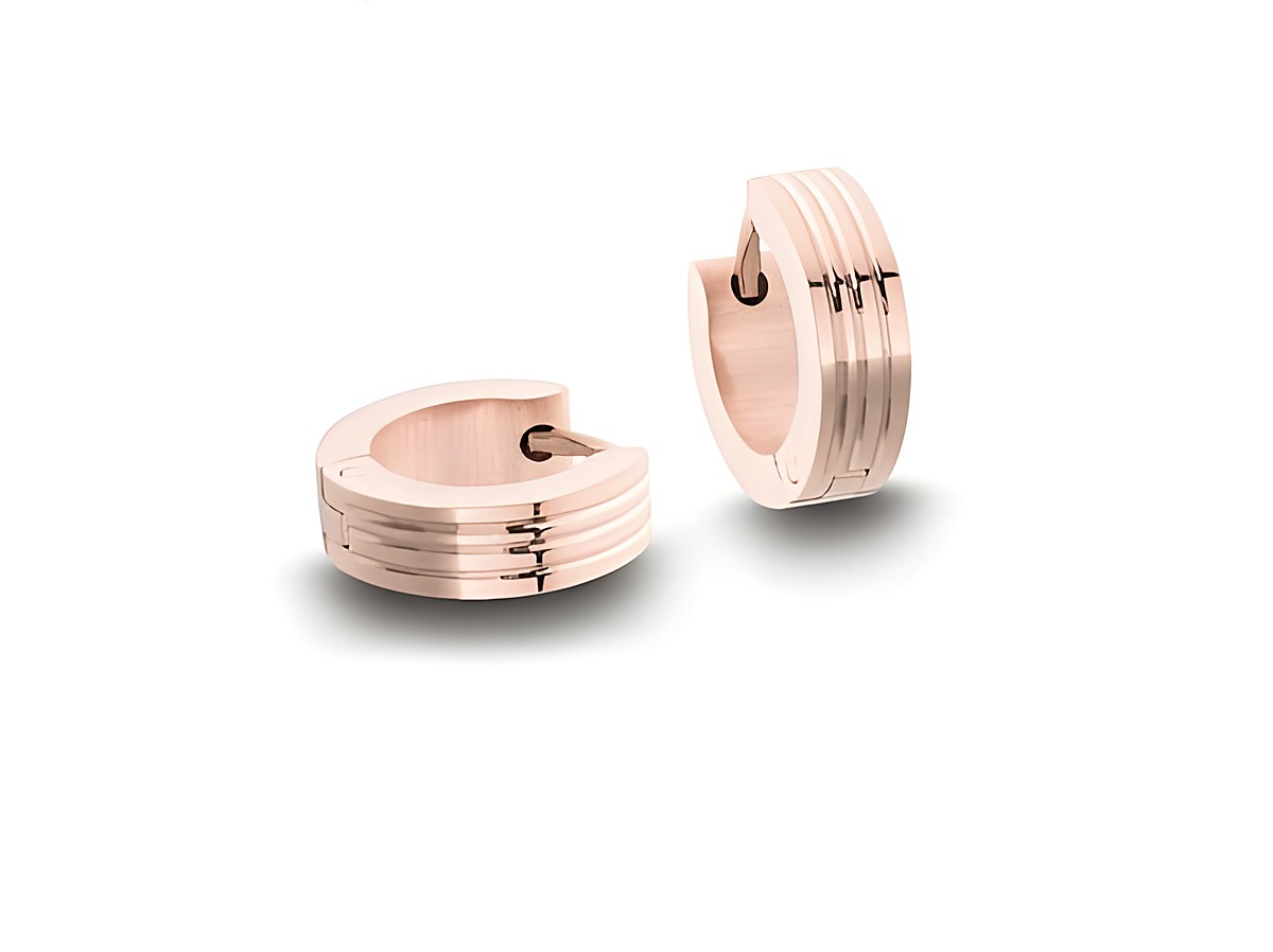 Edelstahl Creolen mit Streifen Muster in roségoldfarben, 1,3 cm Durchmesser und 4 mm Breite, von Hersteller Juwelier Harnisch.
