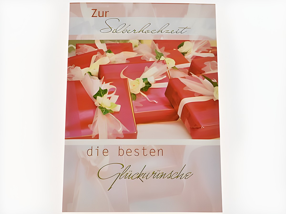 Hochzeitskarte mit roten Päckchen, verziert mit Schleifen und Blüten, Hersteller Juwelier Harnisch, für Glückwünsche zur Silberhochzeit.