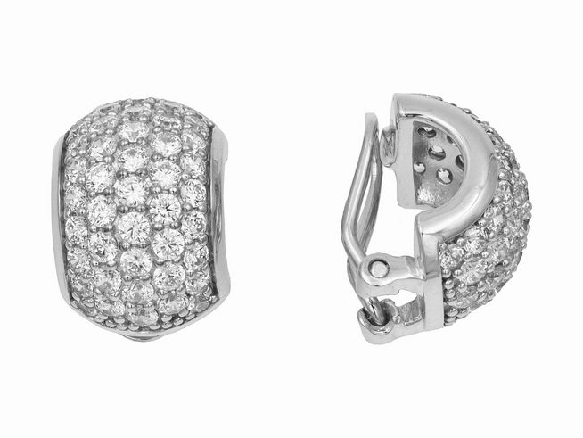 Ohrclips in Halbrundform aus poliertem rhodiniertem Sterling Silber, besetzt mit weißen Zirkonia. Hersteller Juwelier Harnisch, ideal für festliche Anlässe.
